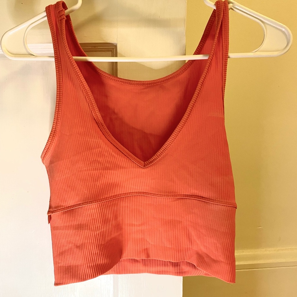 Lululemon power pivot tank